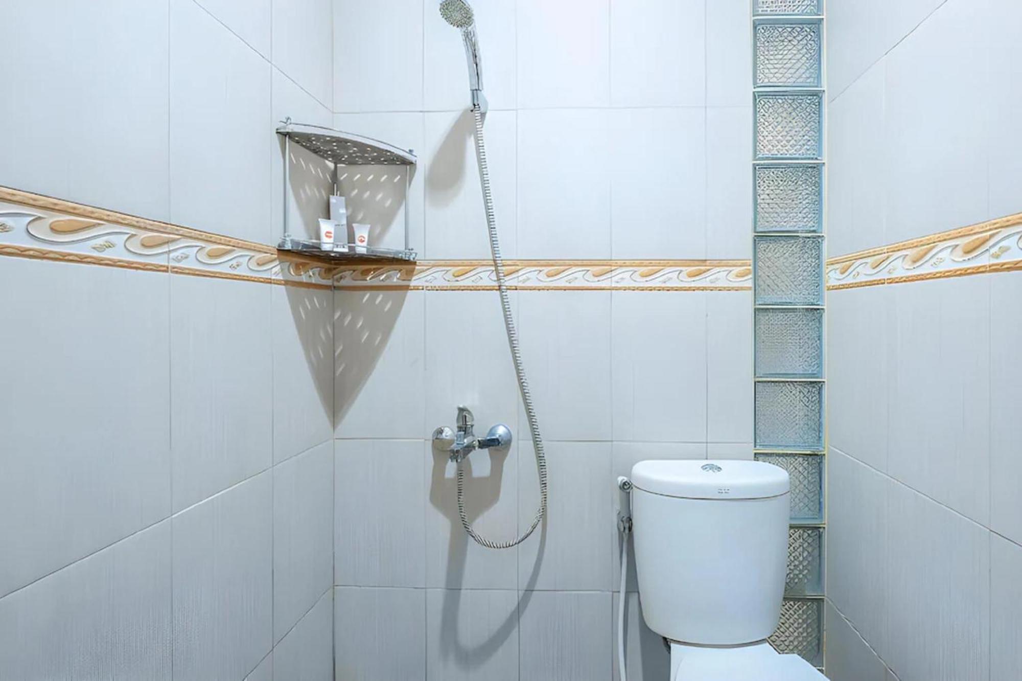 Oyo Collection O 1032 Rahayu Residence Syariah Чиребон Екстер'єр фото